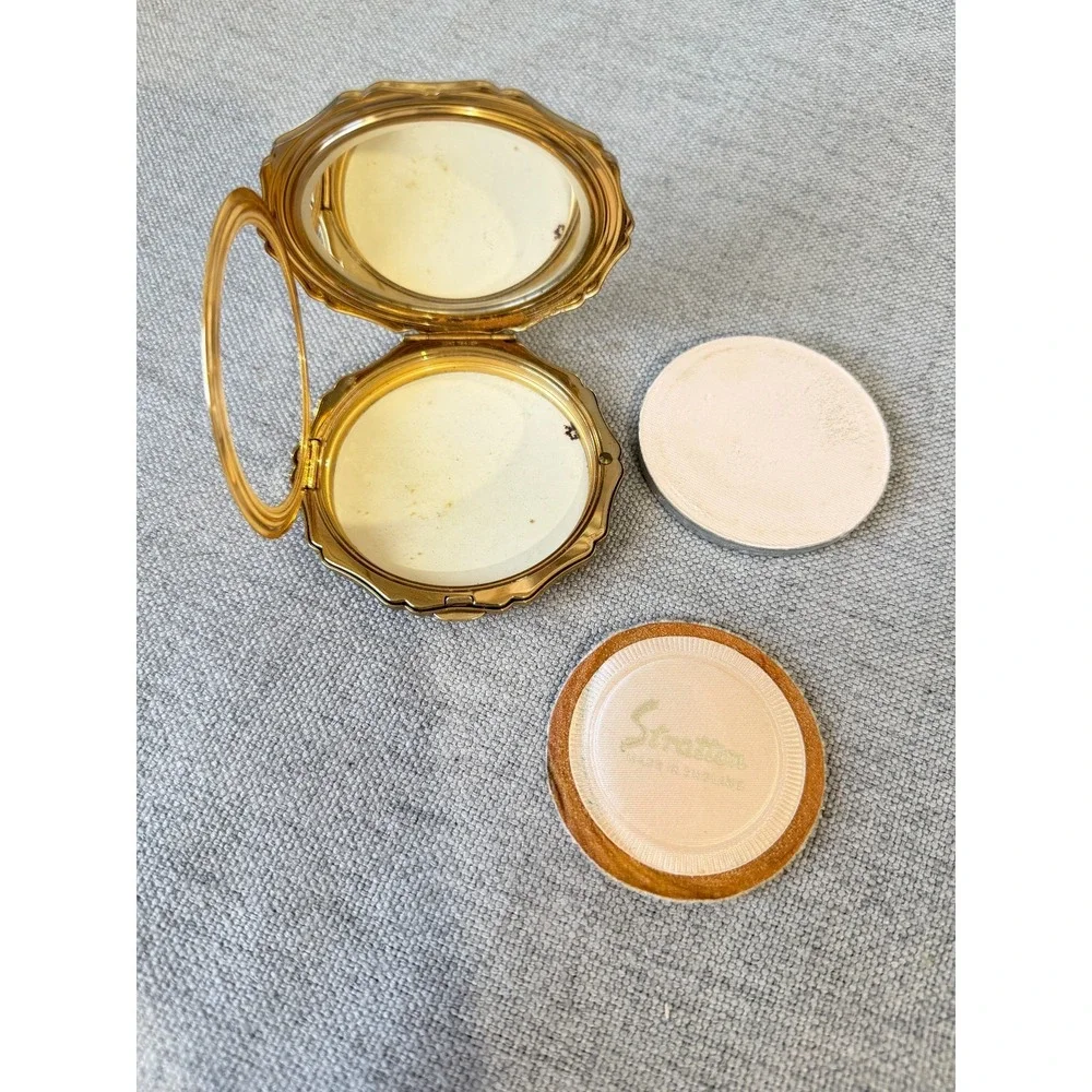 Vintage Stratton Mother of Pearl Compact Mirror England White Cross Drugs Vegas